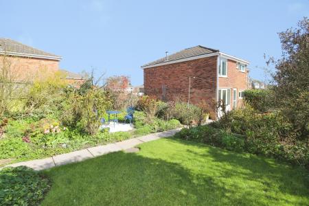 3 bedroom Semi-detached house for sale in Millfield Close, Ashby-De-La-Zouch, LE65