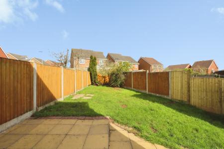 3 bedroom Semi-detached house for sale in Kelso Close, Measham, DE12