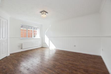 3 bedroom Semi-detached house for sale in Kelso Close, Measham, DE12