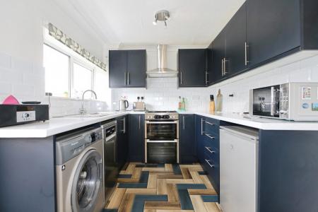 3 bedroom Semi-detached house for sale in Millfield Close, Ashby-De-La-Zouch, LE65