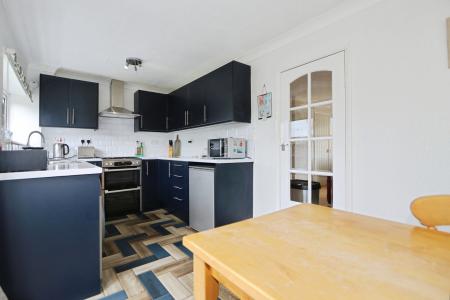 3 bedroom Semi-detached house for sale in Millfield Close, Ashby-De-La-Zouch, LE65