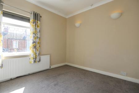 2 bedroom Terraced House for sale in Tamworth Road, Ashby-De-La-Zouch, LE65