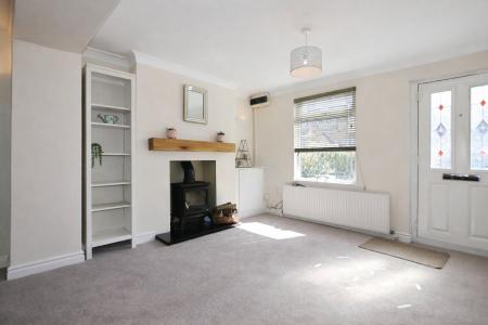 2 bedroom Terraced House for sale in Tamworth Road, Ashby-De-La-Zouch, LE65