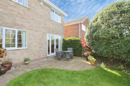 4 bedroom Detached house for sale in Oakham Grove, Ashby-De-La-Zouch, LE65