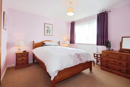 4 bedroom Detached house for sale in Oakham Grove, Ashby-De-La-Zouch, LE65