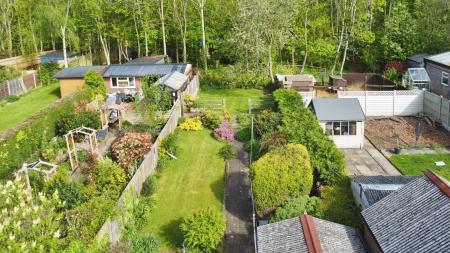 2 bedroom Semi-detached house for sale in Ashby Road, Donisthorpe, DE12