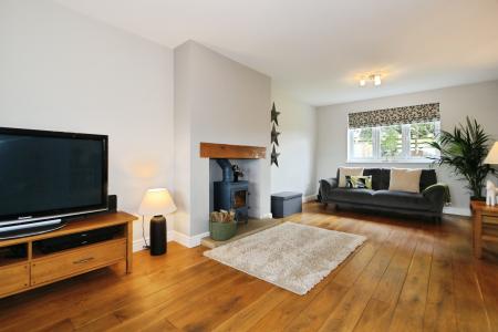 3 bedroom Semi-detached house for sale in Station Road, Melbourne, DE73