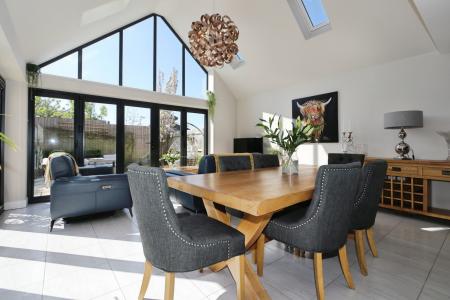 4 bedroom Detached house for sale in Hall Farm Close, Packington, LE65