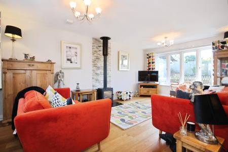 4 bedroom Detached house for sale in Hall Farm Close, Packington, LE65