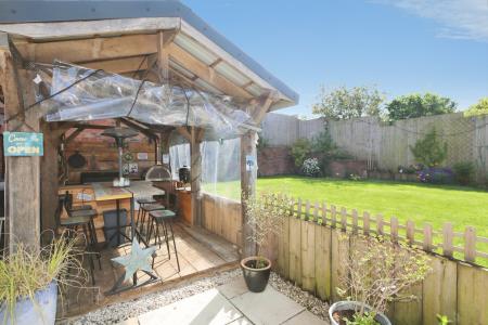 4 bedroom Detached house for sale in Hall Farm Close, Packington, LE65