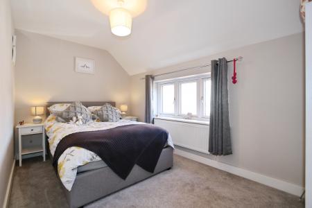 4 bedroom Detached house for sale in Hall Farm Close, Packington, LE65