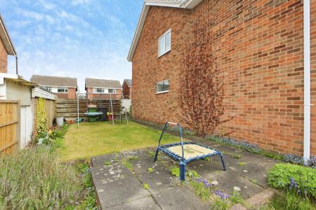 4 bedroom Detached house for sale in Woodside, Ashby-De-La-Zouch, LE65