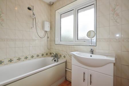 4 bedroom Detached house for sale in Woodside, Ashby-De-La-Zouch, LE65