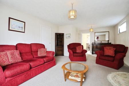 4 bedroom Detached house for sale in Woodside, Ashby-De-La-Zouch, LE65