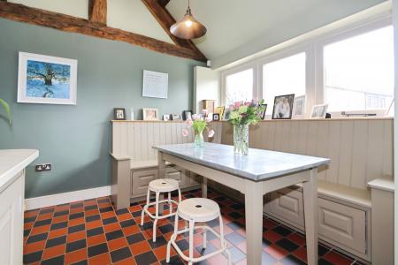 7 bedroom Character Property for sale in Main Street, King's Newton, DE73