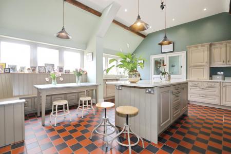 7 bedroom Character Property for sale in Main Street, King's Newton, DE73