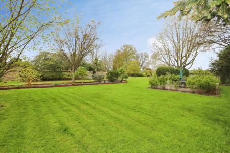 7 bedroom Character Property for sale in Main Street, King's Newton, DE73