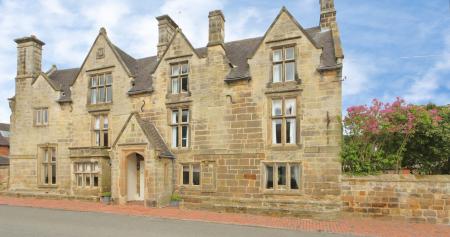 Main Street, King's Newton, DE73