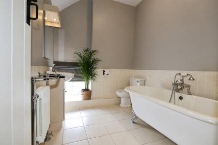 7 bedroom Character Property for sale in Main Street, King's Newton, DE73