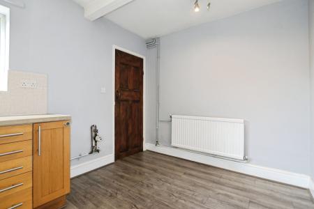 3 bedroom Town house for sale in Measham Road, Oakthorpe, DE12