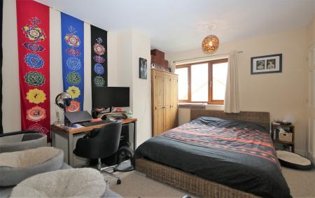 2 bedroom Terraced House for sale in Chapel Rise, Worthington, LE65