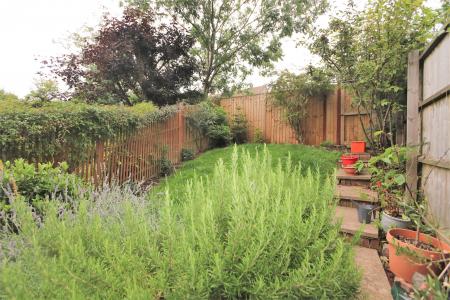 2 bedroom Terraced House for sale in Chapel Rise, Worthington, LE65