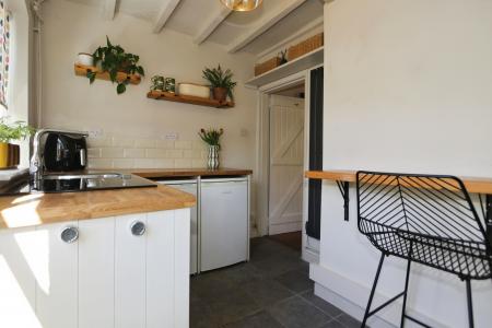 1 bedroom Terraced House for sale in Wood Street, Ashby-De-La-Zouch, LE65