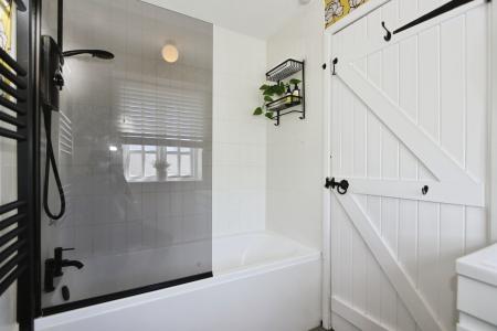 1 bedroom Terraced House for sale in Wood Street, Ashby-De-La-Zouch, LE65