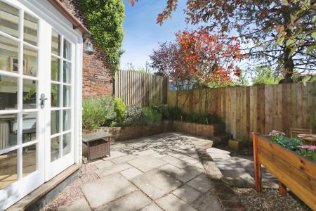1 bedroom Terraced House for sale in Wood Street, Ashby-De-La-Zouch, LE65