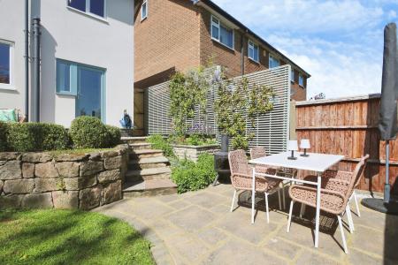 4 bedroom Detached house for sale in Trent Lane, King's Newton, DE73