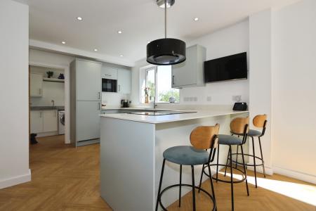 4 bedroom Detached house for sale in Trent Lane, King's Newton, DE73