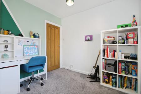 4 bedroom Detached house for sale in Trent Lane, King's Newton, DE73