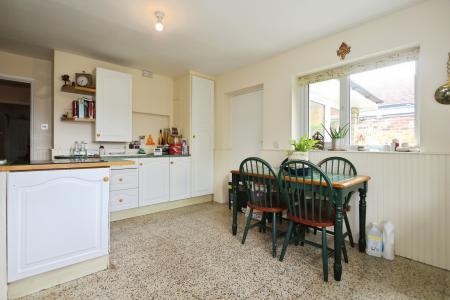 2 bedroom Bungalow for sale in Main Street, Kings Newton, DE73