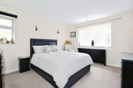 2 bedroom Bungalow for sale in Main Street, Kings Newton, DE73