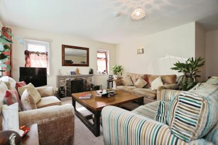 2 bedroom Bungalow for sale in Main Street, Kings Newton, DE73
