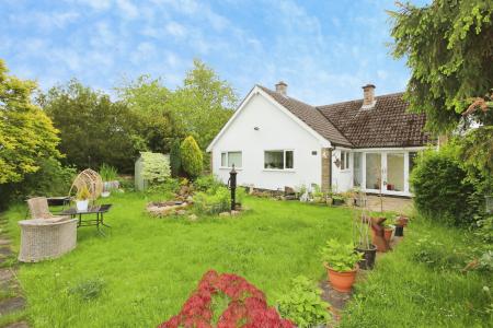 2 bedroom Bungalow for sale in Main Street, Kings Newton, DE73
