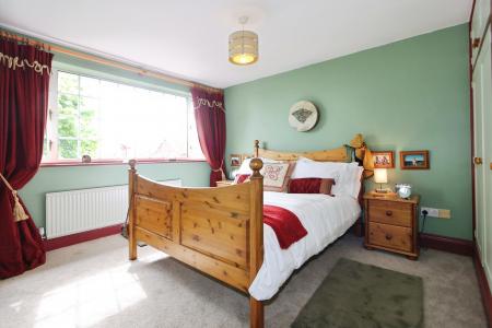 5 bedroom Detached house for sale in St Michaels Drive, Appleby Magna, DE12