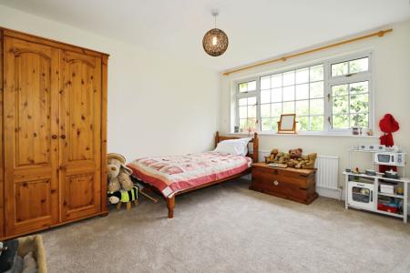 5 bedroom Detached house for sale in St Michaels Drive, Appleby Magna, DE12