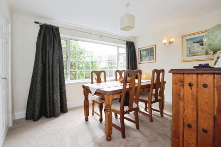 5 bedroom Detached house for sale in St Michaels Drive, Appleby Magna, DE12