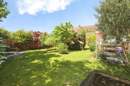 2 bedroom Semi-detached house for sale in Atkinson Road, Ashby-De-La-Zouch, LE65