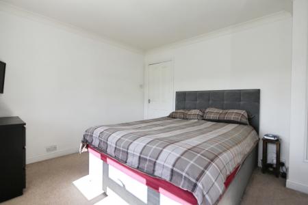 2 bedroom Semi-detached house for sale in Atkinson Road, Ashby-De-La-Zouch, LE65