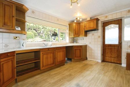 2 bedroom Bungalow for sale in Bosworth Road, Measham, DE12