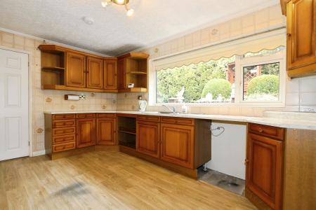 2 bedroom Bungalow for sale in Bosworth Road, Measham, DE12