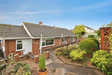 2 bedroom Bungalow for sale in Bosworth Road, Measham, DE12