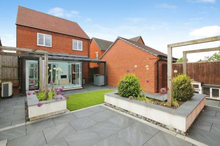 4 bedroom Detached house for sale in Philip Bent Road, Ashby-De-La-Zouch, LE65