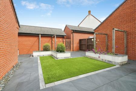 4 bedroom Detached house for sale in Philip Bent Road, Ashby-De-La-Zouch, LE65