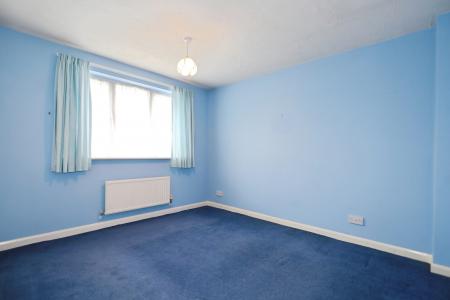 4 bedroom Detached house for sale in Hailebury Avenue, Ashby, Ashby-De-La-Zouch, LE65