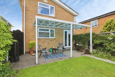 4 bedroom Detached house for sale in Pennine Way, Ashby-De-La-Zouch, LE65