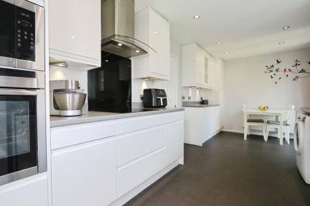 4 bedroom Detached house for sale in Pennine Way, Ashby-De-La-Zouch, LE65