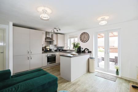 1 bedroom Ground floor maisonette for sale in Brick Kiln Lane, Ashby, Ashby-De-La-Zouch, LE65